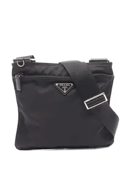 Prada 2010s logo-plaque shoulder bag 31913282