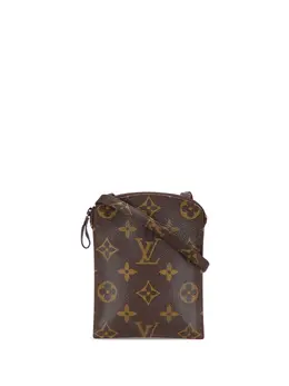 Louis Vuitton 1988 Monogram Pochette Secret Passport Holder crossbody bag 32023735