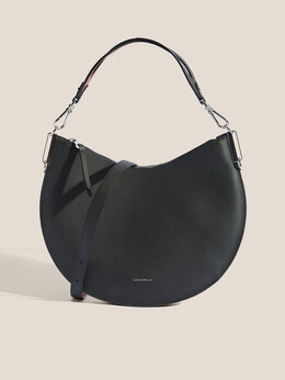 Дорожные и спортивные сумки Coccinelle 4818910