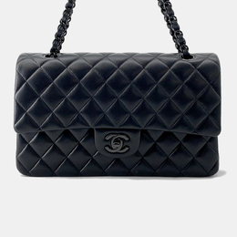 Chanel Matelasse W Flap Chain shoulder Bag Black Lambskin Size 25 1212054