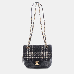 Chanel Black White Grey Wool Shoulder Bag 1212237