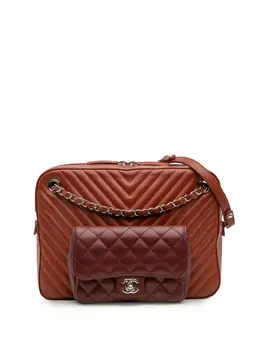 Chanel 2018-2019 Paris-Hamburg Small Chevron Calfskin Double Camera Case crossbody bag 32059517