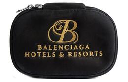 Сумка для туалетных принадлежностей с вышитым логотипом B Balenciaga 7878472aa3u1080