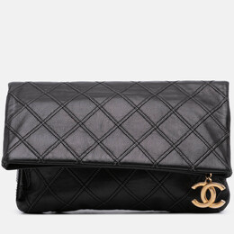 Chanel Black Quilted Lambskin Leather Clutch 1213731