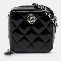 Chanel Black CC Quilted Patent Diamond Resin Clutch With Chain 1214413