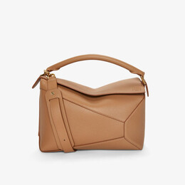 Маленькая кожаная сумка через плечо puzzle edge Loewe, цвет toffee r04207581 | toffee