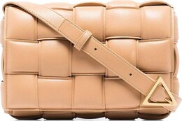 Сумка Bottega Veneta Padded Cassette Bag Almond/Gold, коричневый 591970 vcqr1 2700 | brown