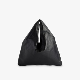 Маленькая кожаная сумка Bindle The Row, черный r04362882 | black pld