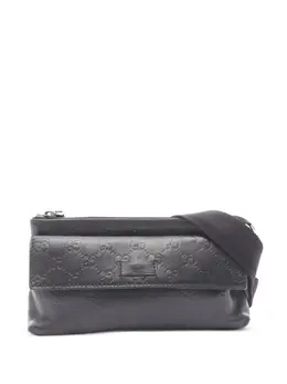 Gucci 00s monogram-debossed leather shoulder bag 32124556