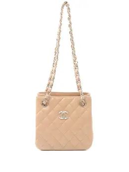 Chanel 2021s mini Bucket Matelassé chain shoulder bag 32124703