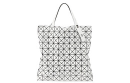 Issey Miyake Сумки-призмы унисекс bb01-ag043-01