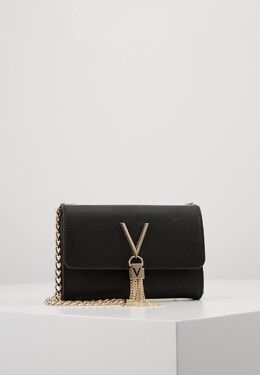 Сумка через плечо Valentino на цепочке с декоративной застежкой, черный 5va51h05l-q11 | nero