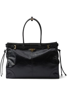 Большая кожаная сумка Prada с треугольным логотипом, черный 1ba439vooo2cyr | черный