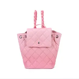 Сумка-рюкзак из кожи икры теленка женская светло-розовая Chanel as4618-b15003-nt622
