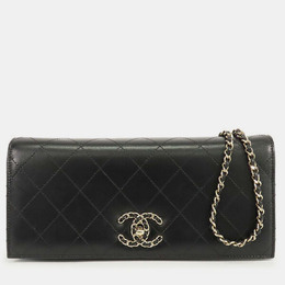 Chanel Black CC Stitched Lambskin Clutch With Chain 1217337