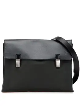Louis Vuitton 2003 Taiga Saratov GM crossbody bag 32199714