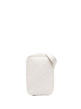 Louis Vuitton 2018 pre-owned Taurillon Utility belt bag 19050433