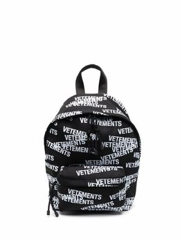 Vetements logo-print backpack 17939261